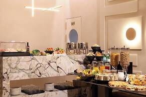 Borghese Contemporary Hotel