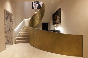 Borghese Contemporary Hotel