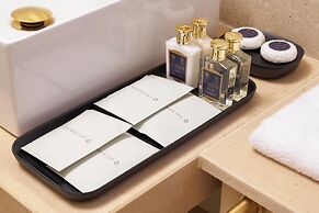 Borghese Contemporary Hotel