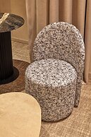 Borghese Contemporary Hotel