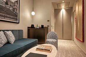 Borghese Contemporary Hotel