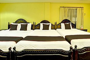 Collection O 91081 New Arena Hotel