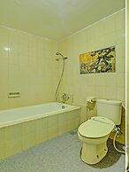 Collection O 91081 New Arena Hotel