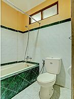 Collection O 91081 New Arena Hotel