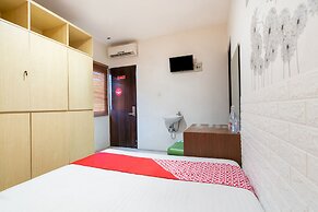 Super OYO Flagship 91863 Metro House