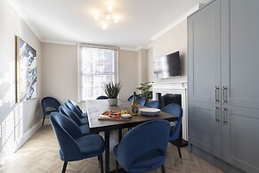 Elliot Oliver - Stunning 6 Bedroom Regency House With Parking