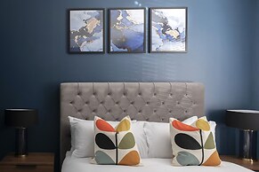 Elliot Oliver - Stunning 6 Bedroom Regency House With Parking