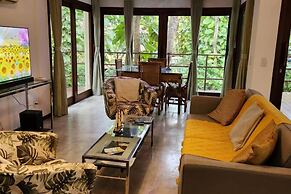 Great House in top Condo and Divine Nature