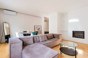 2BR Chic&Bright com 120m2 em Campo de Ourique