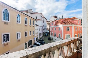 2BR Chic&Bright com 120m2 em Campo de Ourique