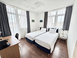 Rooftop City Residence