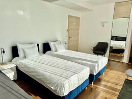 Rooftop City Residence