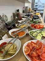 Rooftop City Residence