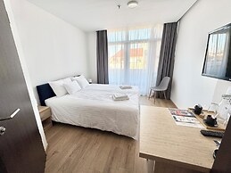 Rooftop City Residence