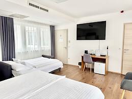 Rooftop City Residence