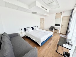 Rooftop City Residence