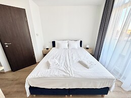 Rooftop City Residence