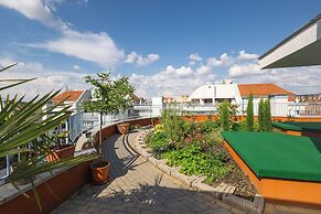 Rooftop City Residence