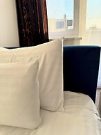 Rooftop City Residence