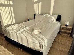 Rooftop City Residence