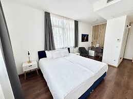 Rooftop City Residence