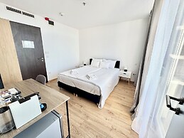 Rooftop City Residence