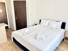 Rooftop City Residence