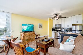 Updated Gulf Front Condo On The South End Of Fort Myers Beach! 1 Bedro