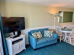 Royal Garden Resort 505 2 Bedroom Condo by RedAwning