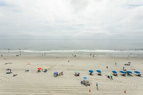 Royal Garden Resort 505 2 Bedroom Condo by RedAwning