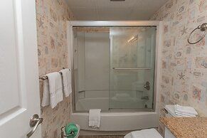 Royal Garden Resort 505 2 Bedroom Condo by RedAwning