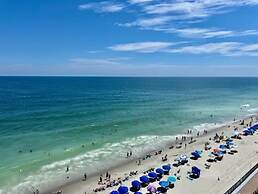 Royal Garden Resort 815 2 Bedroom Condo by RedAwning