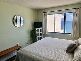 Royal Garden Resort 815 2 Bedroom Condo by RedAwning