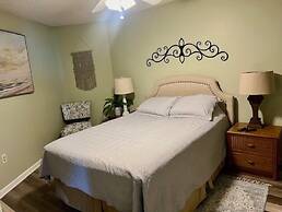 Royal Garden Resort 815 2 Bedroom Condo by RedAwning