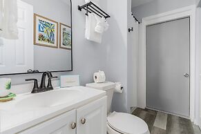 171 Washington ~ Dune Our Thing ~ Unit B ~ Fabulous Pool Home! 2 Bedro