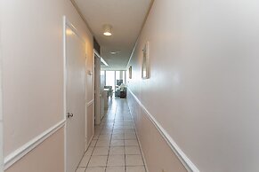 Royal Garden Resort 1605 2 Bedroom Condo by RedAwning