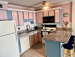 Royal Garden Resort 914 2 Bedroom Condo by RedAwning