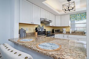 Royal Pelican - New Listing - 4511 Bay Beach Ln 2 Bedroom Condo by Red