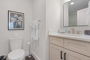 Welcome To Coconut Dreams Fantastic Vacation Rental - 2633 Estero Blvd