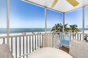 ~fantastic Gulf Front Condo North Of The Pier~ 2 Bedroom Condo by RedA