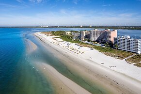 Spectacular Gulf Front Corner Unit 2 Bedroom Condo by RedAwning