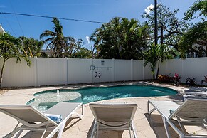 Welcome To 5545 Palmetto Street All New! Just Built! Book It Now! 4 Be