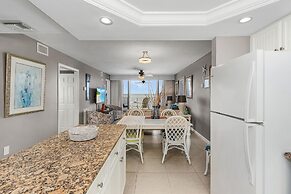 Welcome To Beach Villa's # 602 Vacation Rental - 250 Estero Blvd 2 Bed