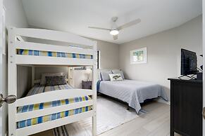 Beautiful Private Pool Home In-between Fort Myers Beach And Sanibel Is