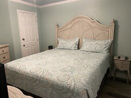 Royal Garden Resort 514 2 Bedroom Condo by RedAwning