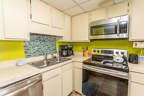 Royal Garden Resort 1515 2 Bedroom Condo by Redawning