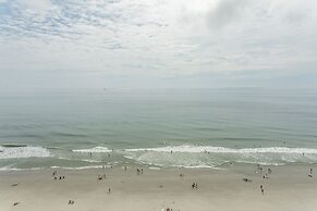 Royal Garden Resort 1515 2 Bedroom Condo by Redawning