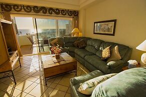 Luxurious 1 Bedroom Condo on Sandy Beach at Las Palmas Resort B-402 1 