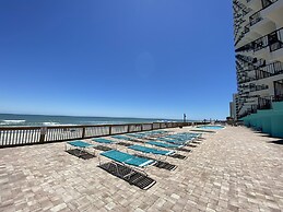 Royal Garden Resort 415 2 Bedroom Condo by RedAwning