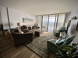 Royal Garden Resort 415 2 Bedroom Condo by RedAwning